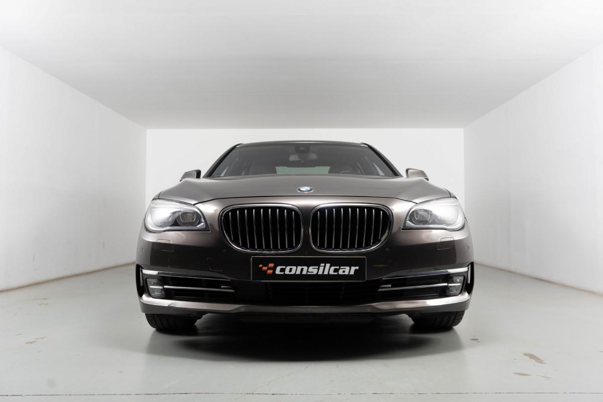 bmw-serie-7-2013-hibrido-a-gasolina-2979cc