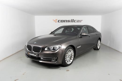 bmw-serie-7-2013-hibrido-a-gasolina-2979cc