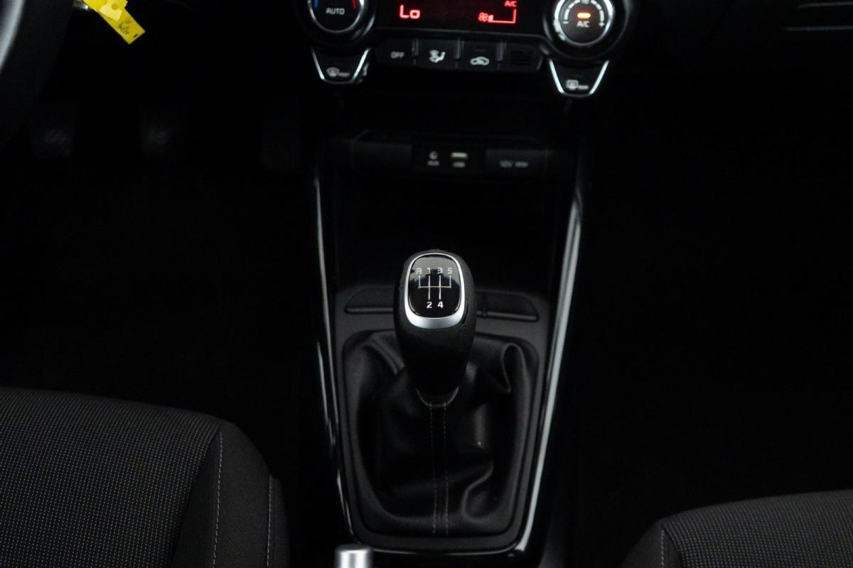 kia-rio-2017-gasolina-998cc