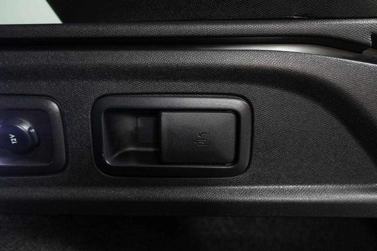peugeot-308-sw-2024-gasolina-1199cc