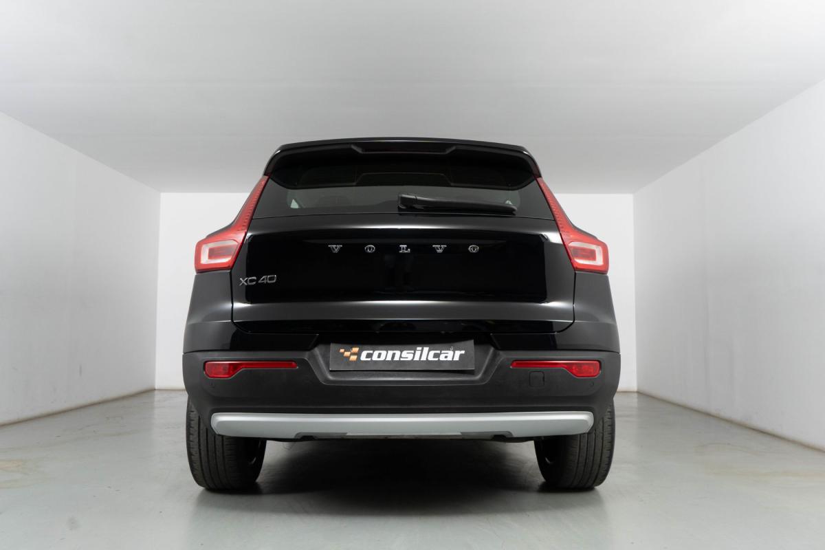 volvo-xc40-2021-hibrido-a-gasolina-1477cc