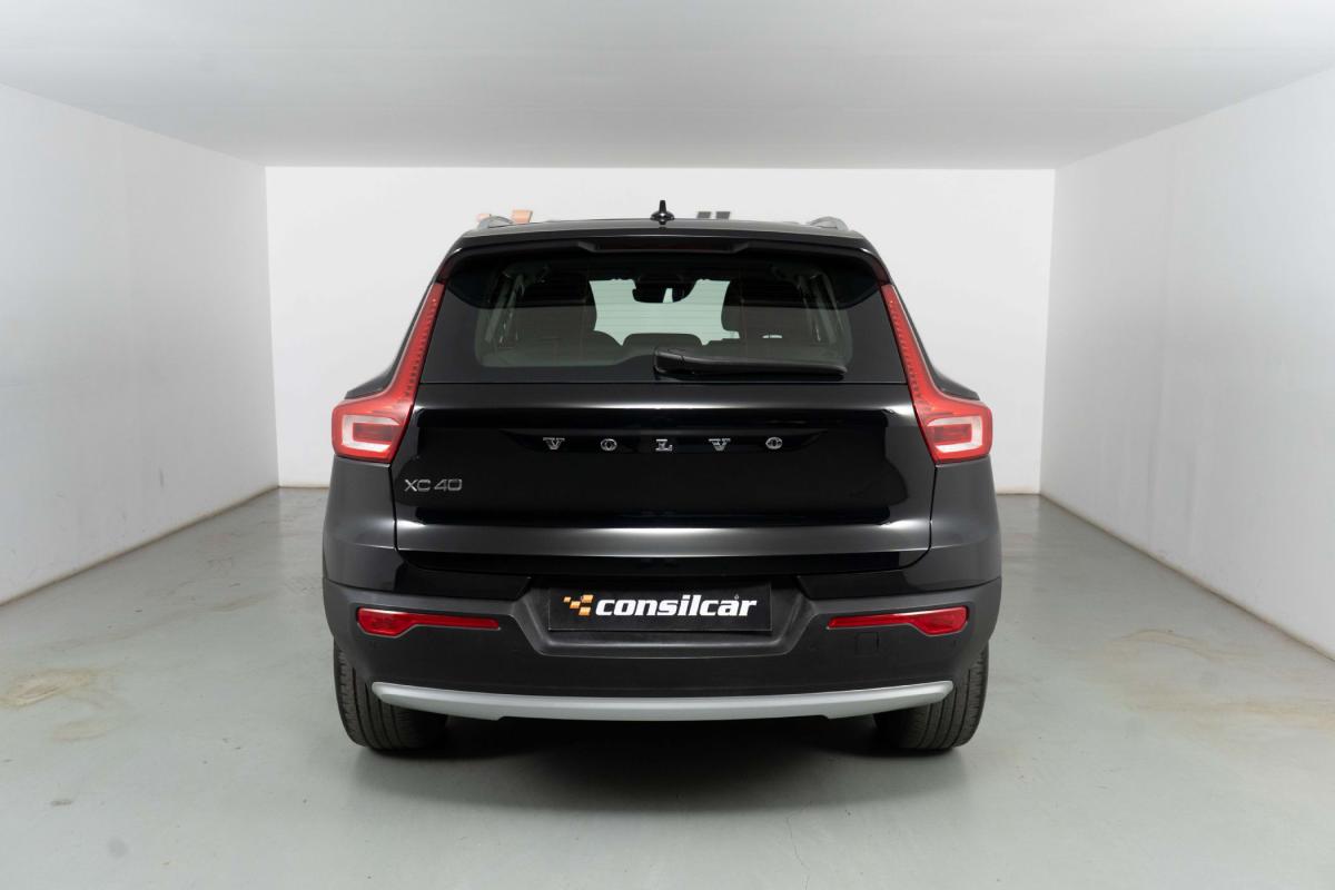 volvo-xc40-2021-hibrido-a-gasolina-1477cc