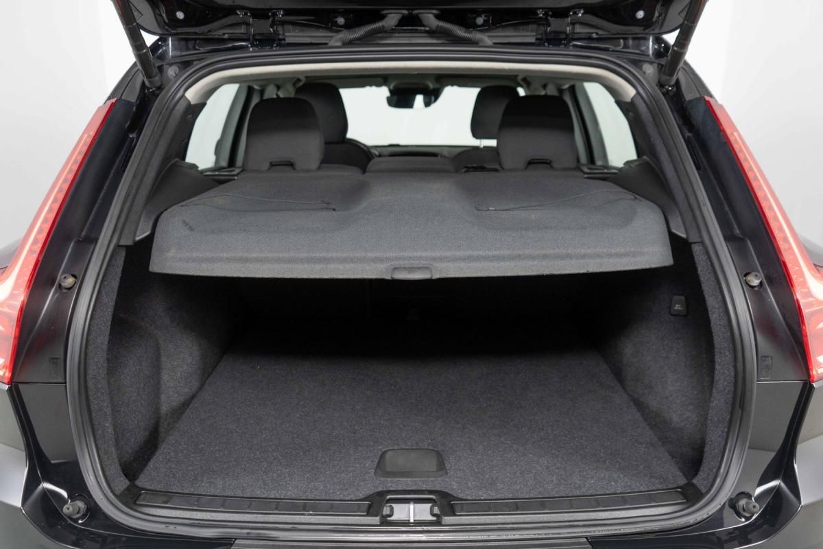 volvo-xc40-2021-hibrido-a-gasolina-1477cc