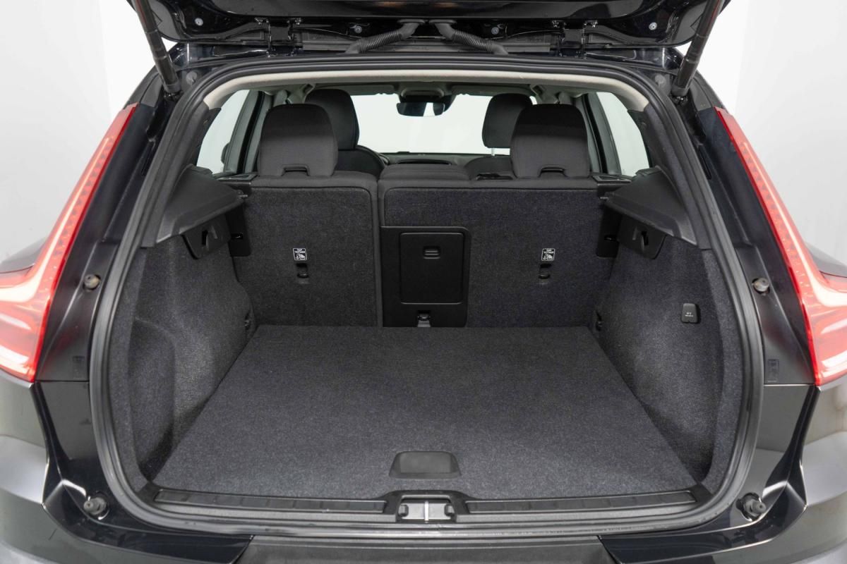volvo-xc40-2021-hibrido-a-gasolina-1477cc