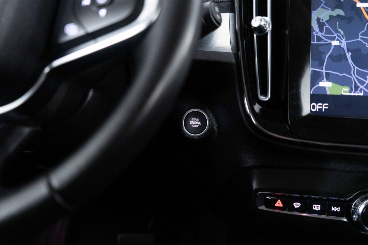 volvo-xc40-2021-hibrido-a-gasolina-1477cc