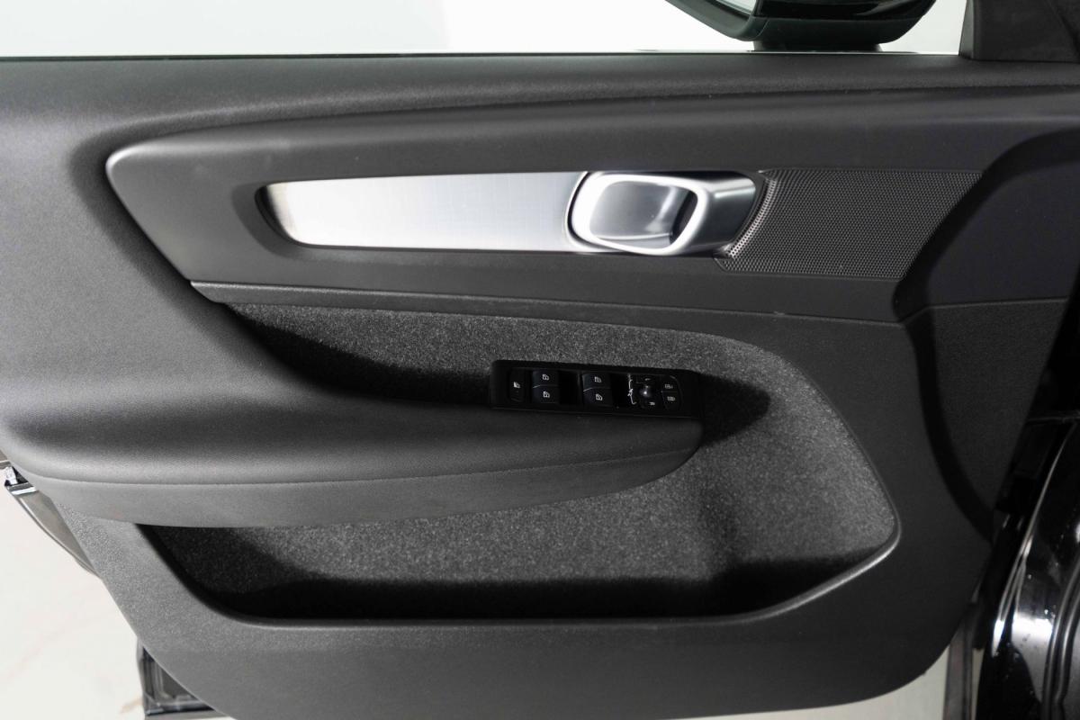 volvo-xc40-2021-hibrido-a-gasolina-1477cc