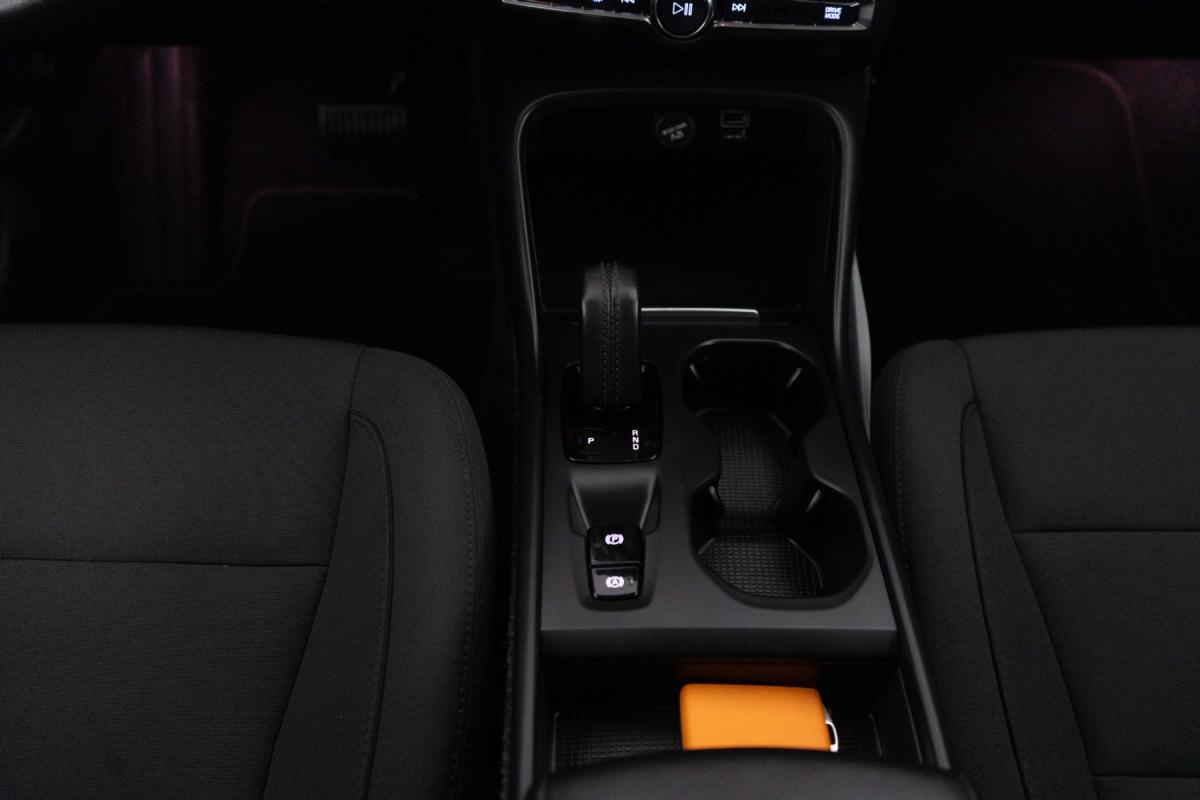 volvo-xc40-2021-hibrido-a-gasolina-1477cc