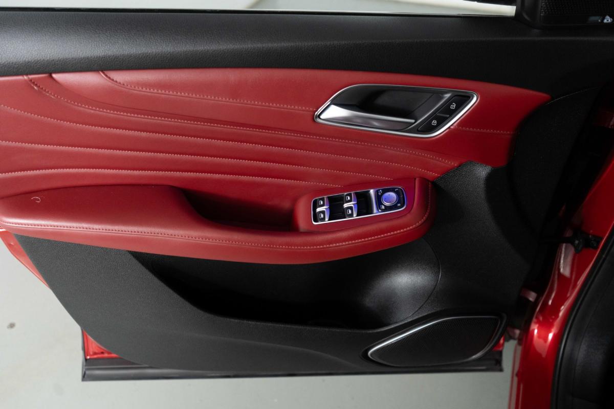 mg-hs-2022-hibrido-a-gasolina-1490cc