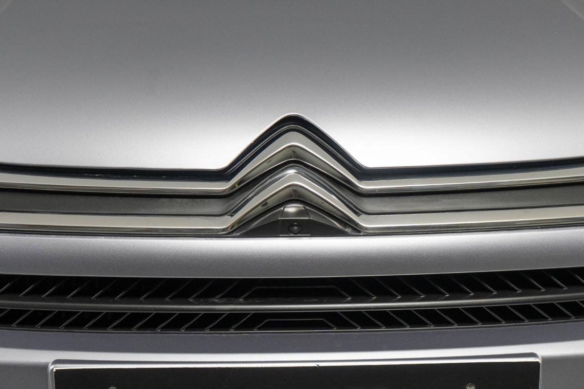 citroen-c4-2024-gasolina-1199cc