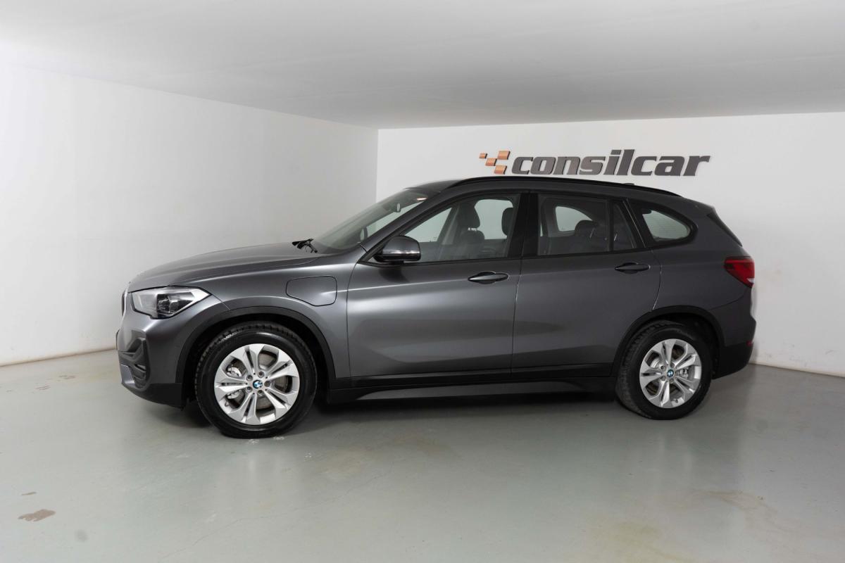 bmw-x1-2021-hibrido-a-gasolina-1499cc