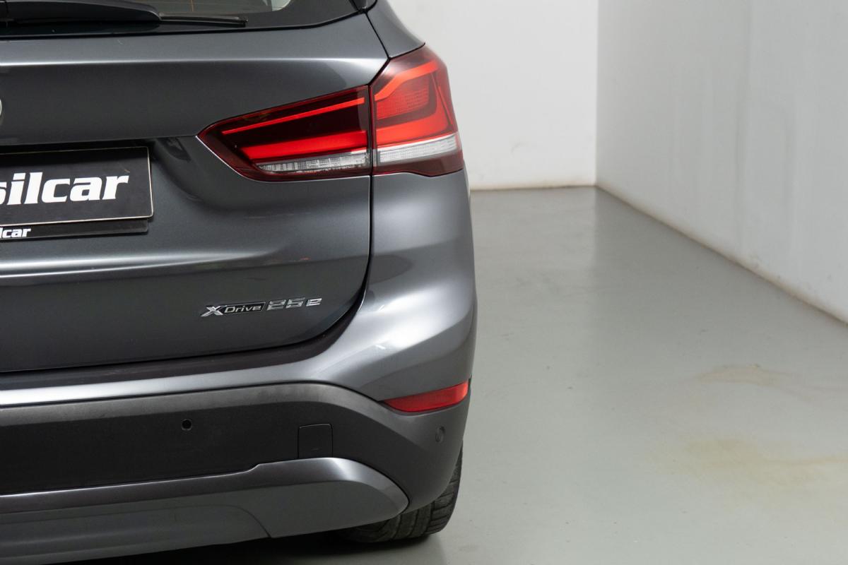 bmw-x1-2021-hibrido-a-gasolina-1499cc