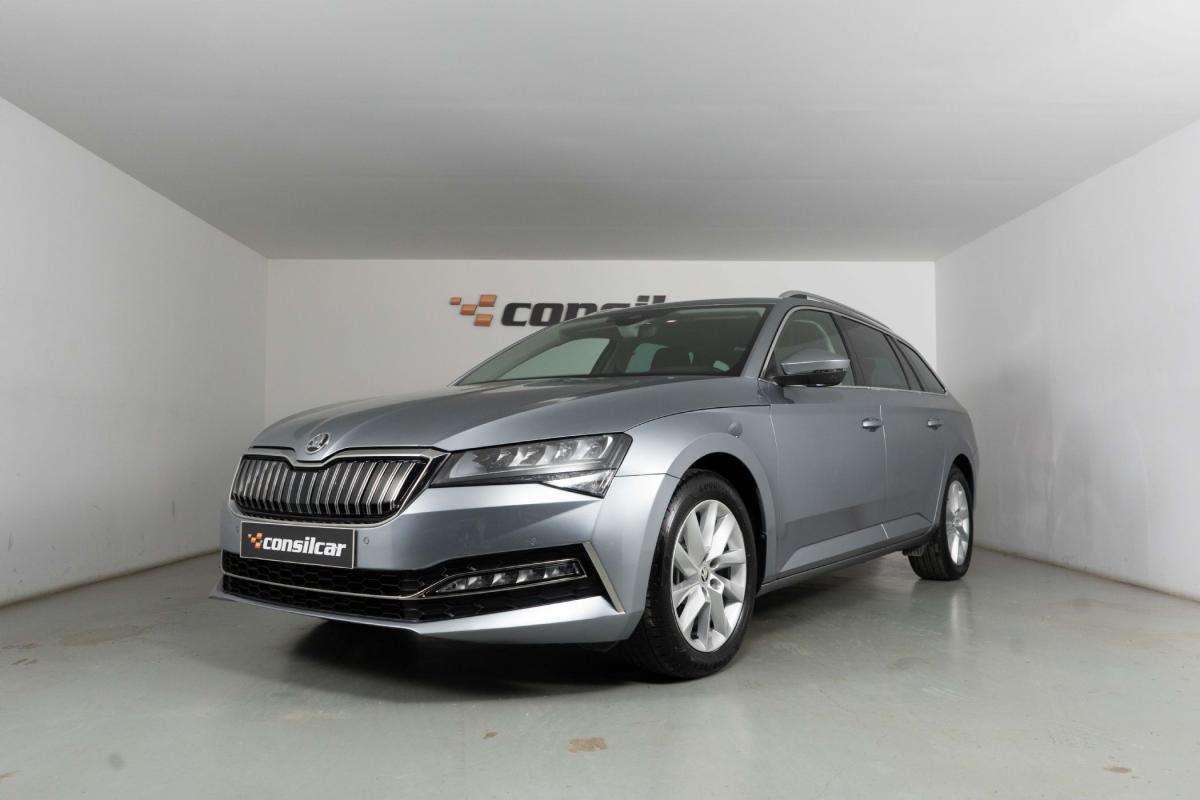 skoda-superb-2021-hibrido-a-gasolina-1395cc