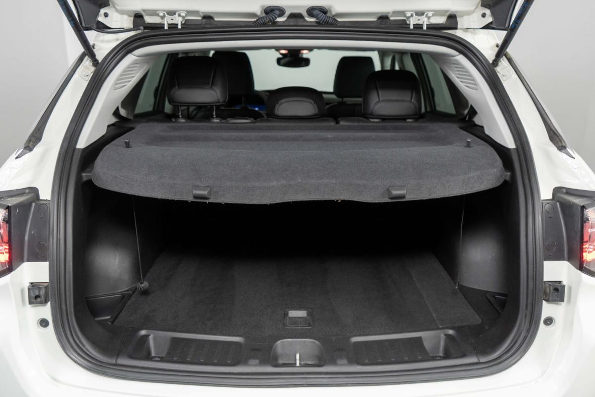 jeep-compass-2023-hibrido-a-gasolina-1332cc