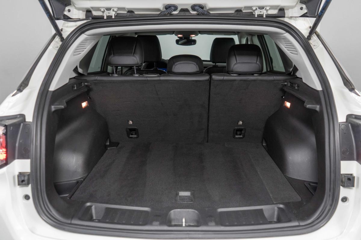 jeep-compass-2023-hibrido-a-gasolina-1332cc