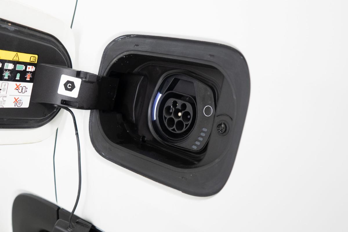 jeep-compass-2023-hibrido-a-gasolina-1332cc