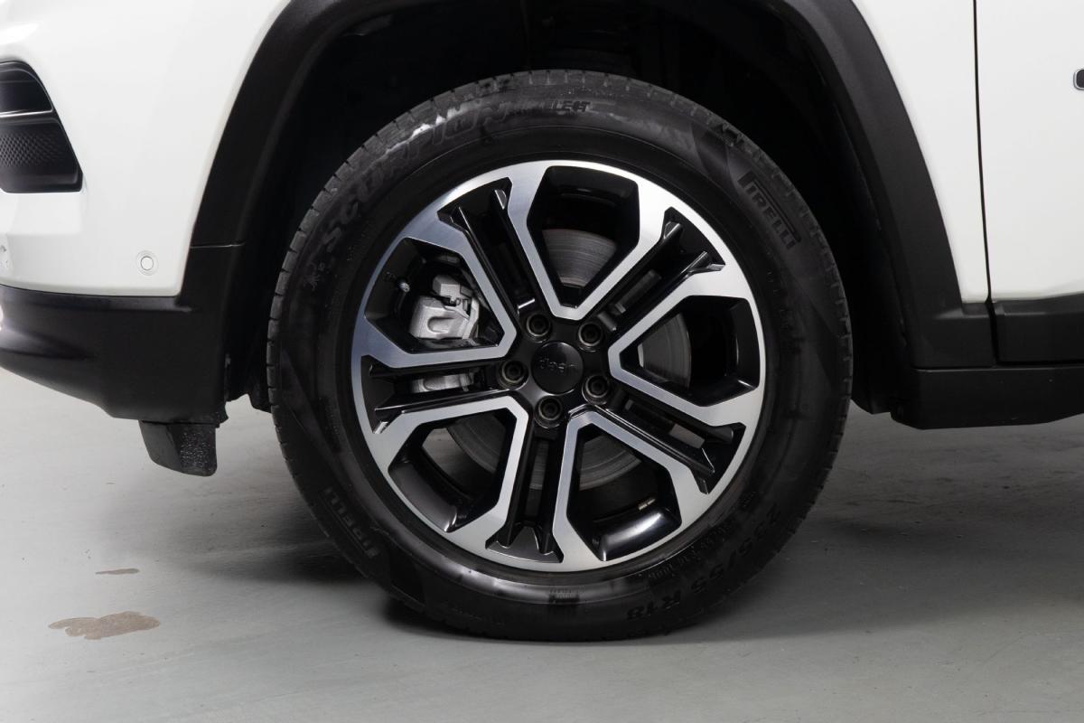 jeep-compass-2023-hibrido-a-gasolina-1332cc