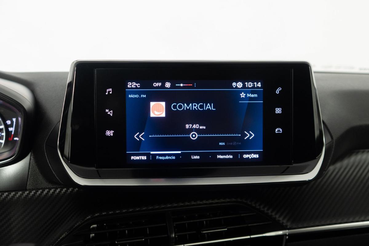 peugeot-208-2022-gasolina-1199cc