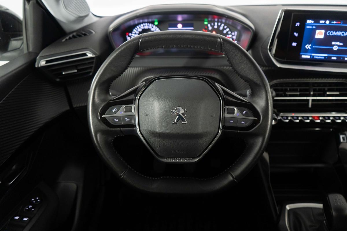 peugeot-208-2022-gasolina-1199cc