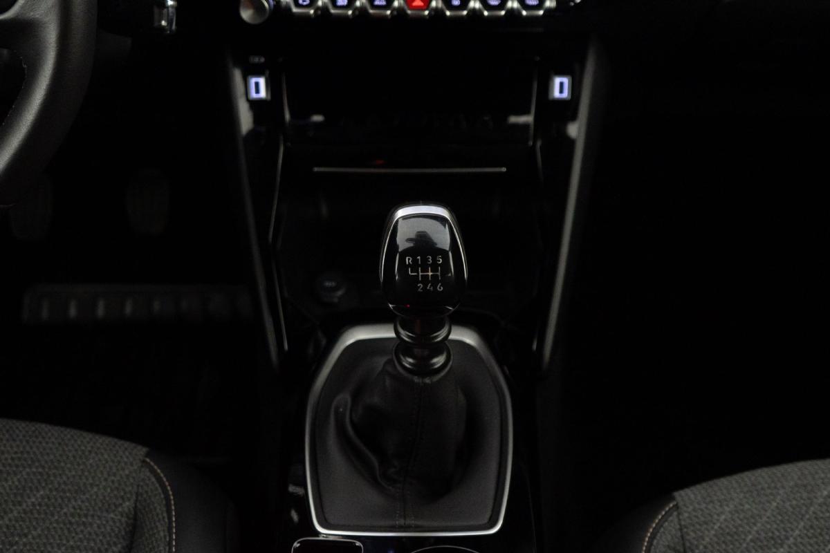 peugeot-2008-2025-gasolina-1199cc