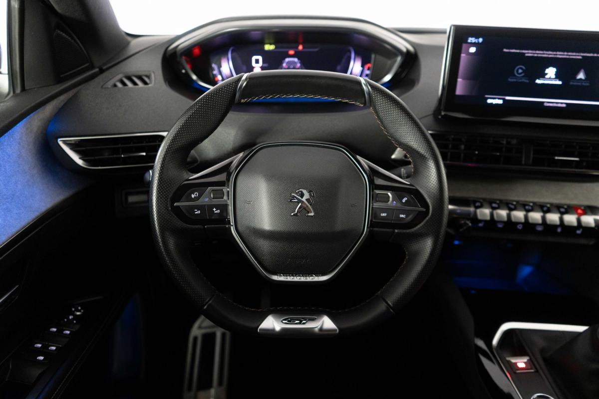 peugeot-5008-2023-gasolina-1199cc