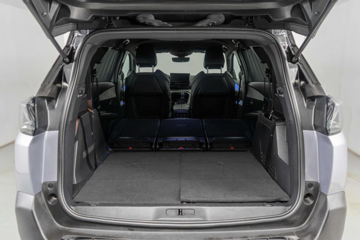 peugeot-5008-2023-gasolina-1199cc