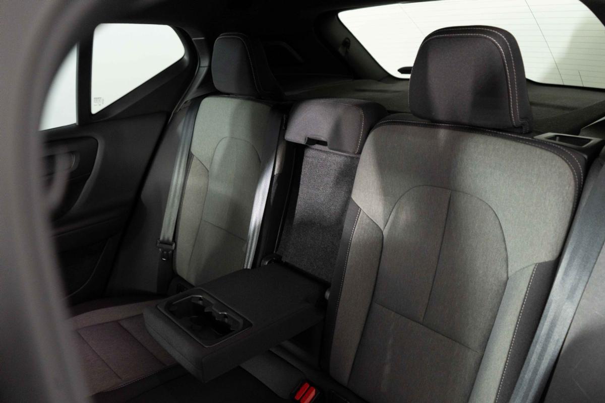 volvo-xc40-2021-hibrido-a-gasolina-1477cc