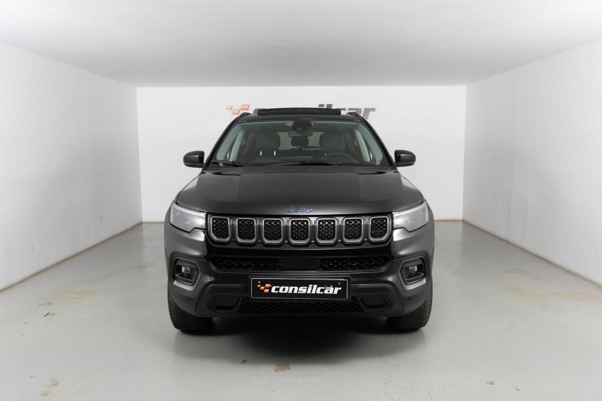 jeep-compass-2023-hibrido-a-gasolina-1332cc