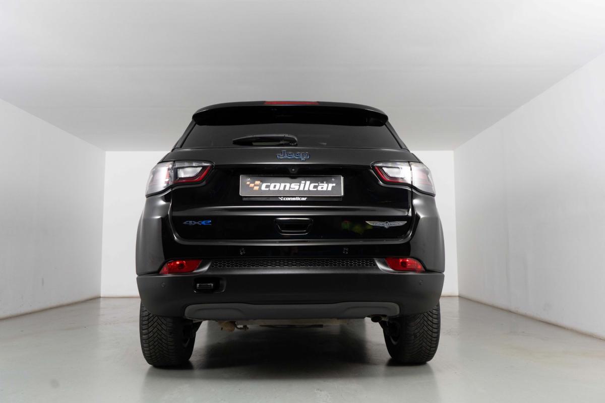 jeep-compass-2023-hibrido-a-gasolina-1332cc