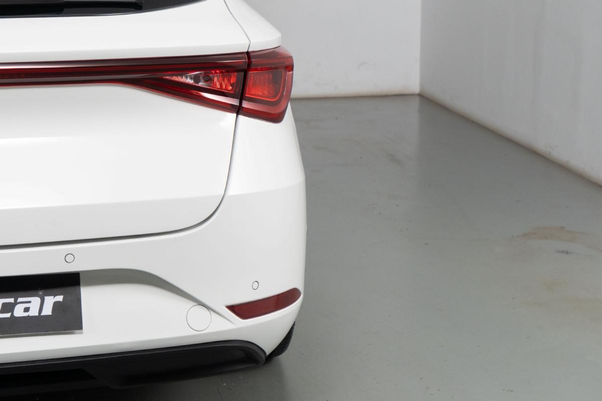 seat-leon-st-2021-hibrido-a-gasolina-1395cc