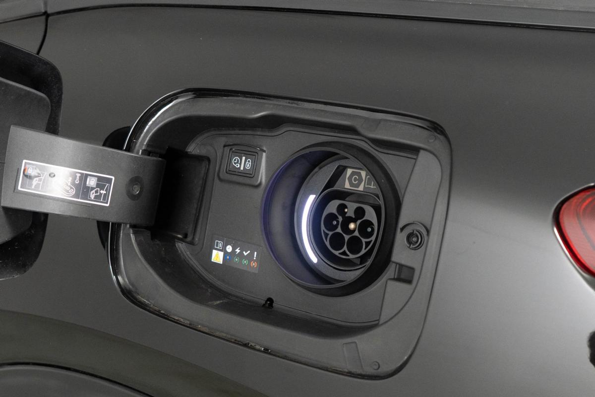 citroen-c5-x-2023-hibrido-a-gasolina-1598cc