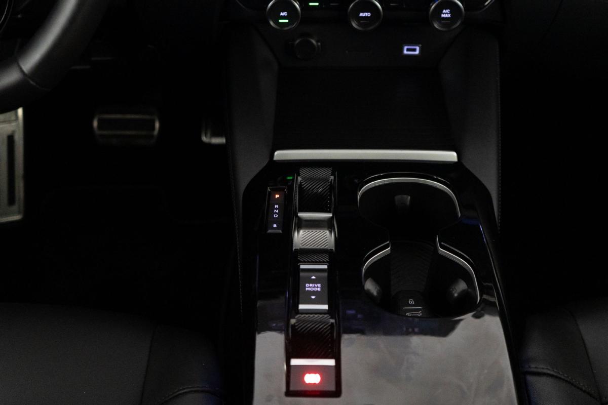 citroen-c5-x-2023-hibrido-a-gasolina-1598cc
