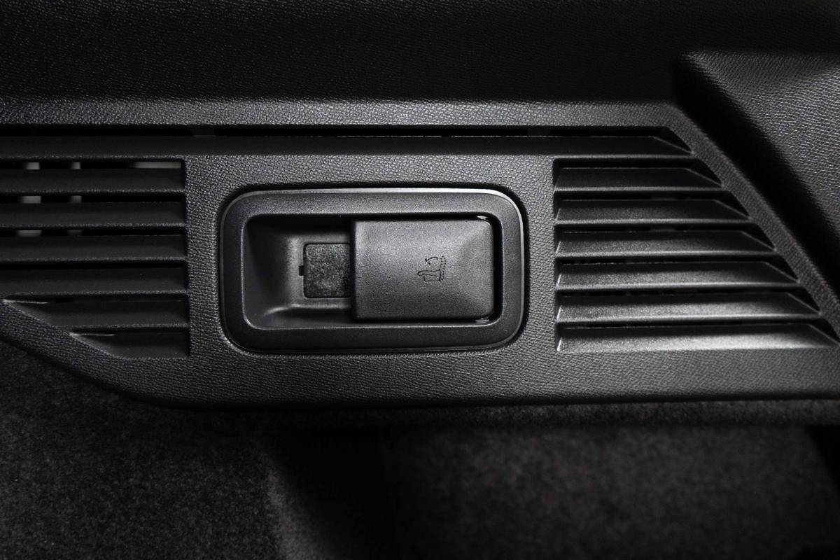 citroen-c5-x-2023-hibrido-a-gasolina-1598cc
