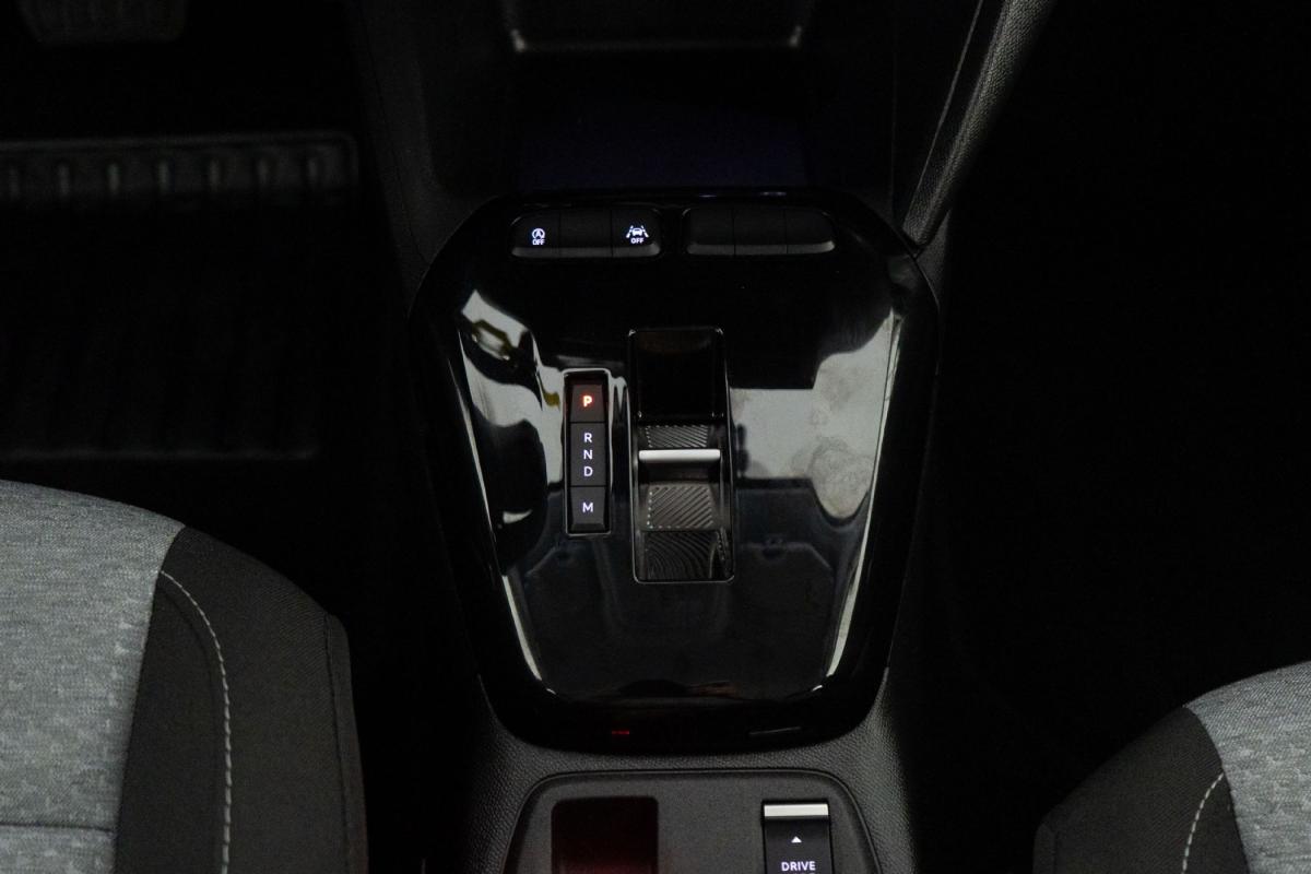 opel-corsa-2025-gasolina-1199cc