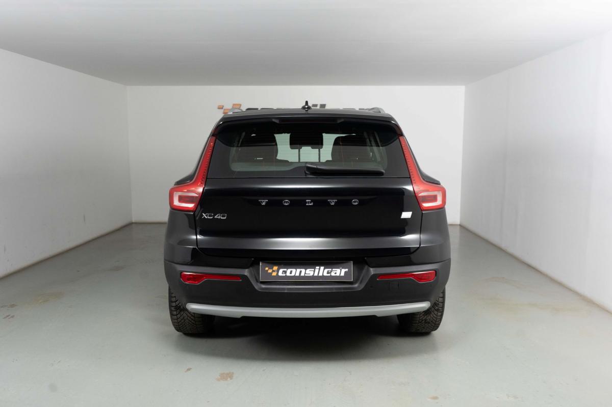 volvo-xc40-2021-hibrido-a-gasolina-1477cc