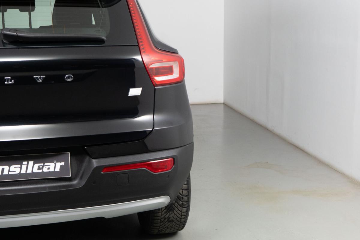 volvo-xc40-2021-hibrido-a-gasolina-1477cc