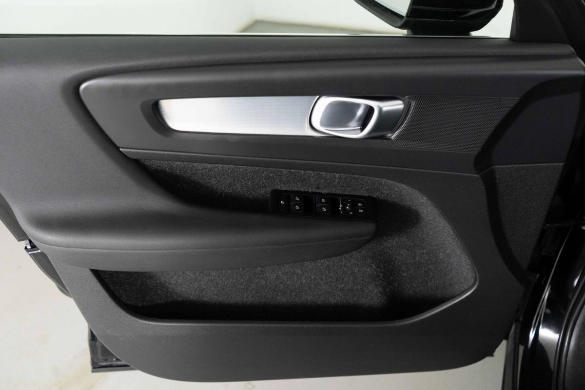 volvo-xc40-2021-hibrido-a-gasolina-1477cc