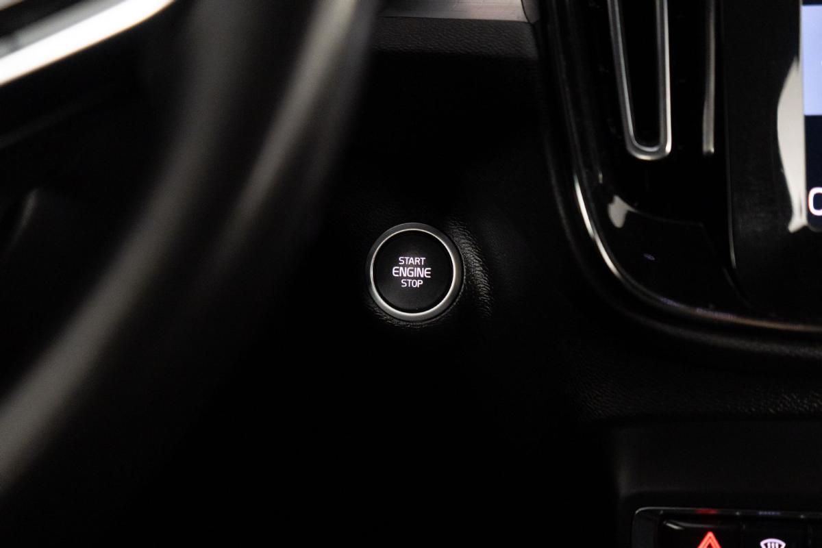 volvo-xc40-2021-hibrido-a-gasolina-1477cc