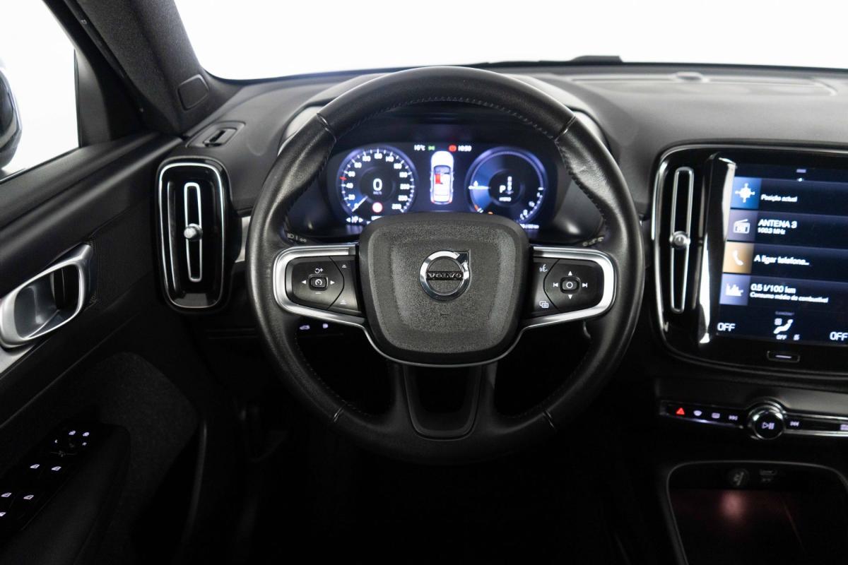 volvo-xc40-2021-hibrido-a-gasolina-1477cc