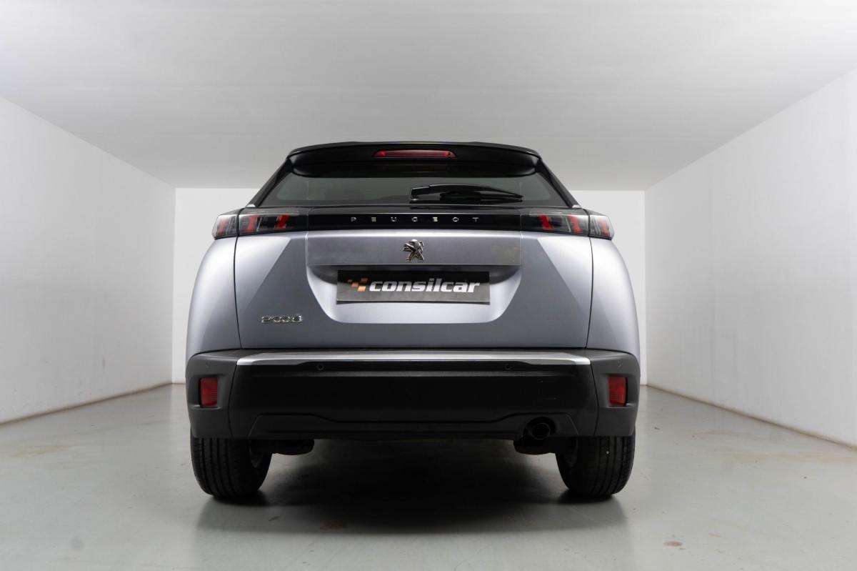 peugeot-2008-2022-gasolina-1199cc