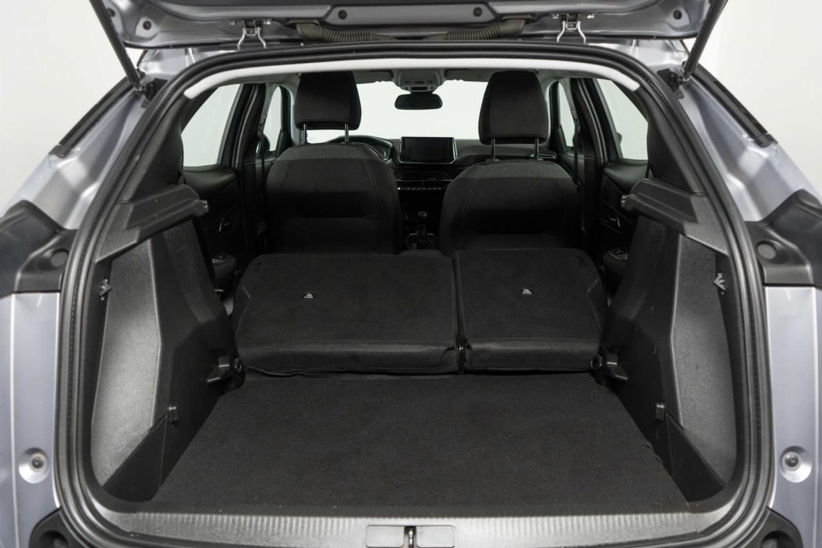peugeot-2008-2022-gasolina-1199cc