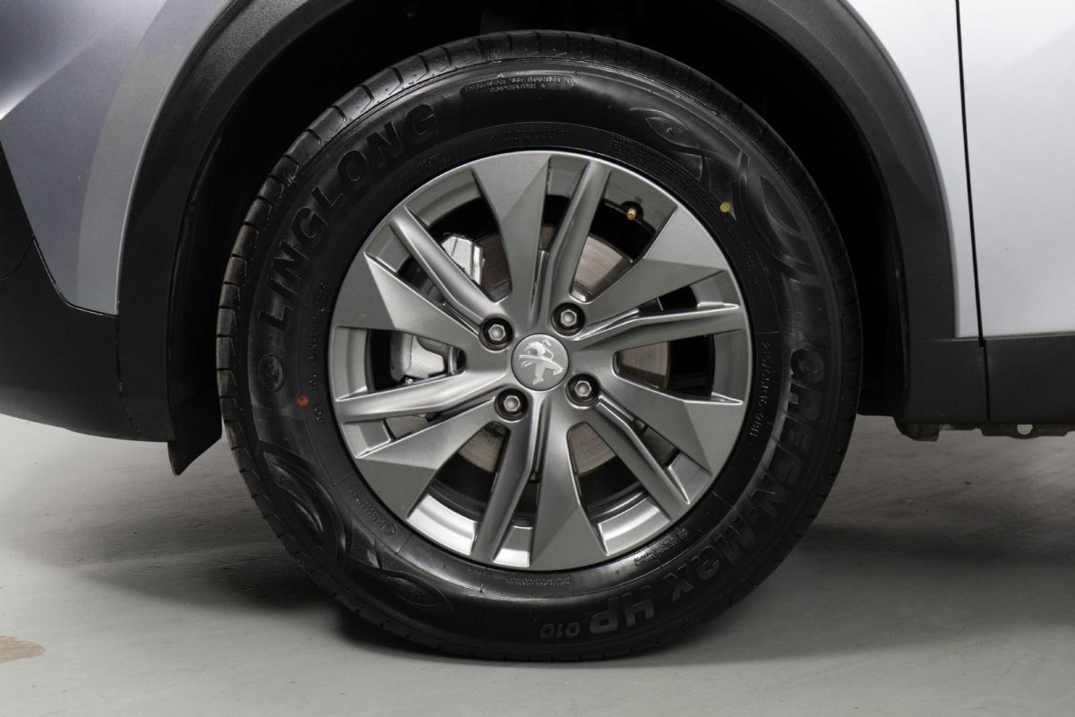 peugeot-2008-2022-gasolina-1199cc