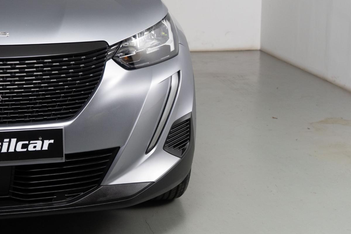 peugeot-2008-2022-gasolina-1199cc