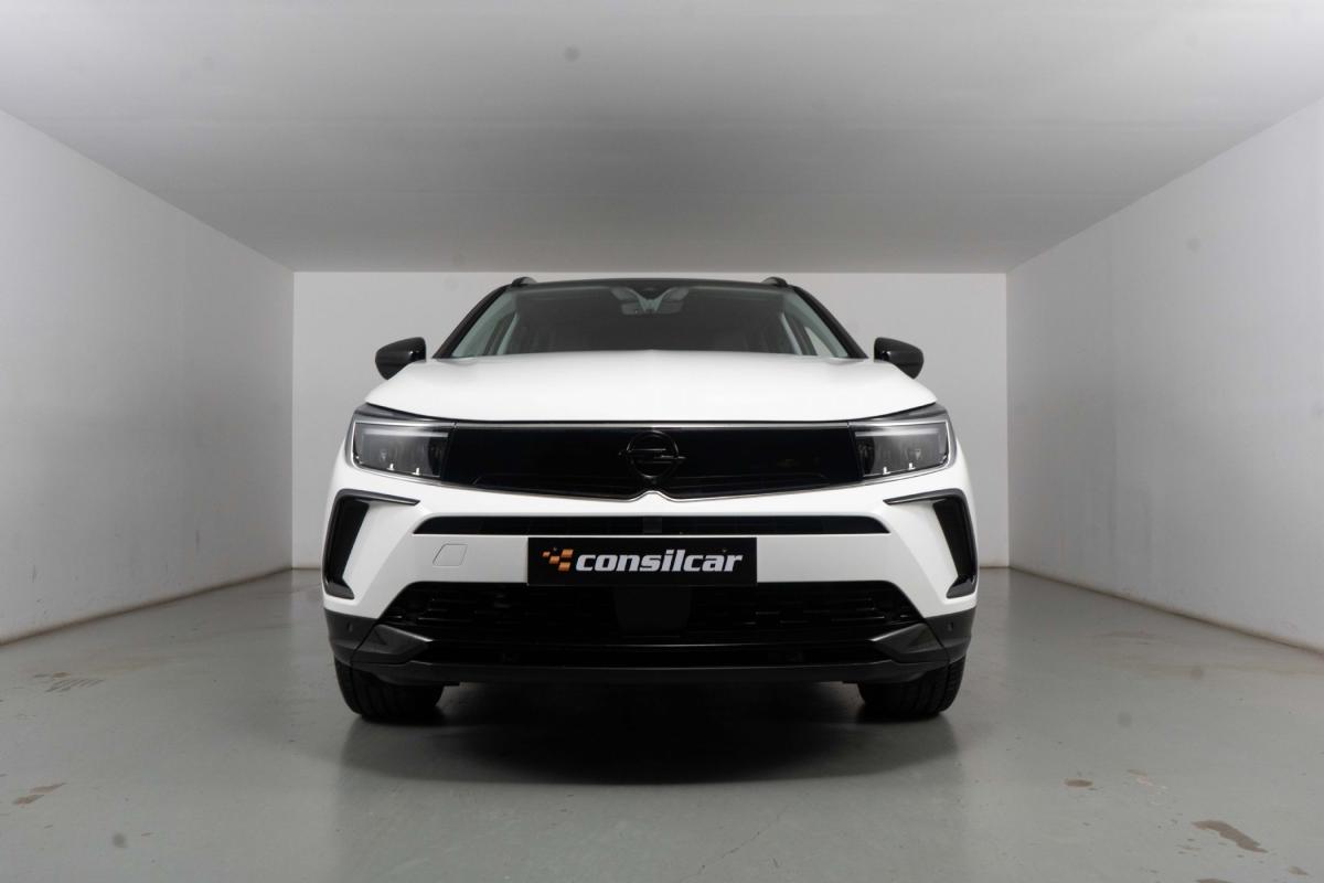 opel-grandland-2024-hibrido-a-gasolina-1598cc