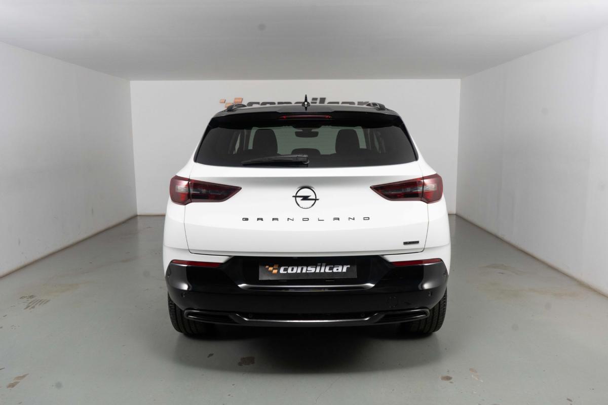 opel-grandland-2024-hibrido-a-gasolina-1598cc