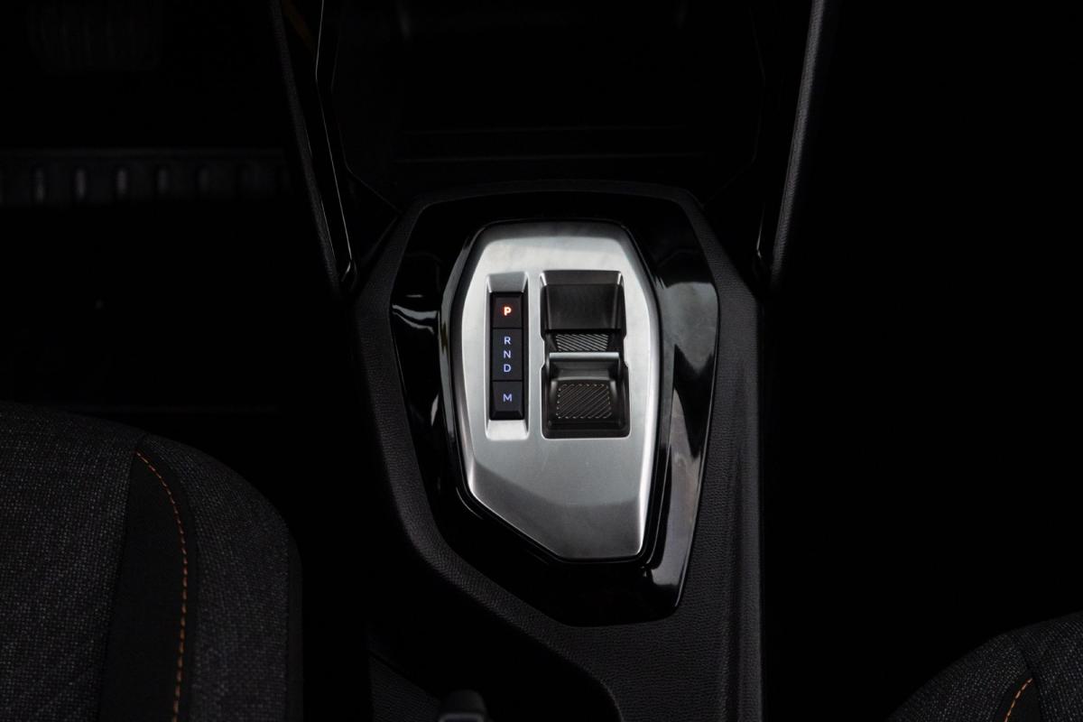 peugeot-2008-2025-gasolina-1199cc