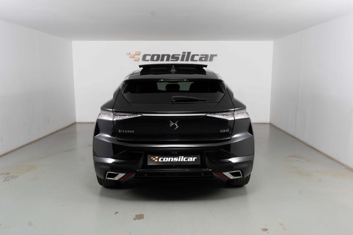 ds-ds-4-2023-hibrido-a-gasolina-1598cc
