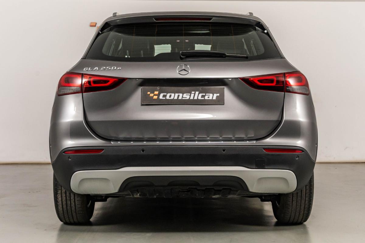 mercedes-benz-gla-2021-hibrido-a-gasolina-1332cc