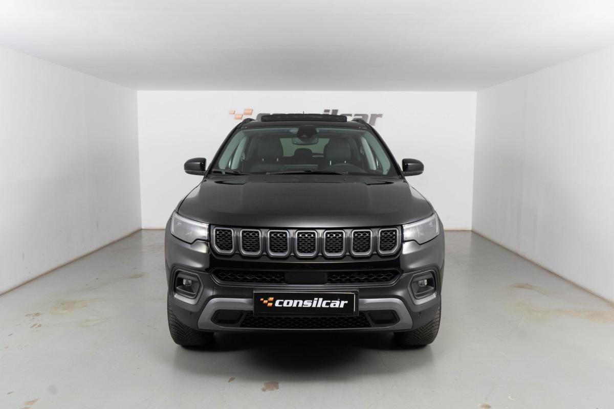 jeep-compass-2023-hibrido-a-gasolina-1332cc