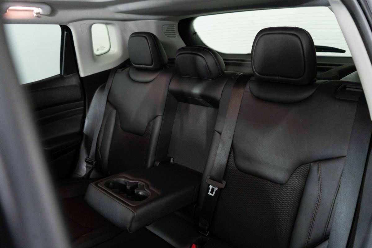 jeep-compass-2023-hibrido-a-gasolina-1332cc
