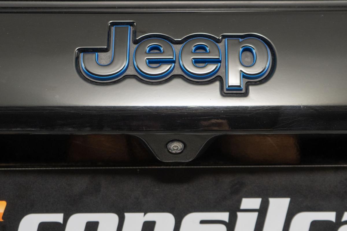 jeep-compass-2023-hibrido-a-gasolina-1332cc